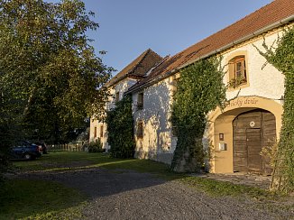 Vinický dvůr