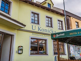 Hotel U Koníčka
